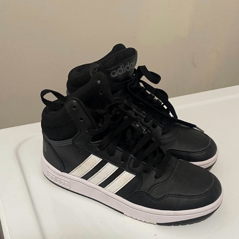 Boys ADIDAS high tops